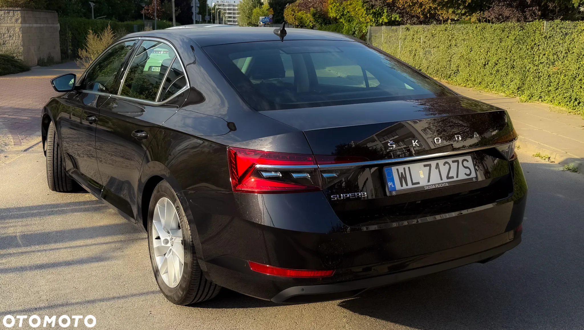 Skoda Superb 2.0 TSI Ambition DSG - 8