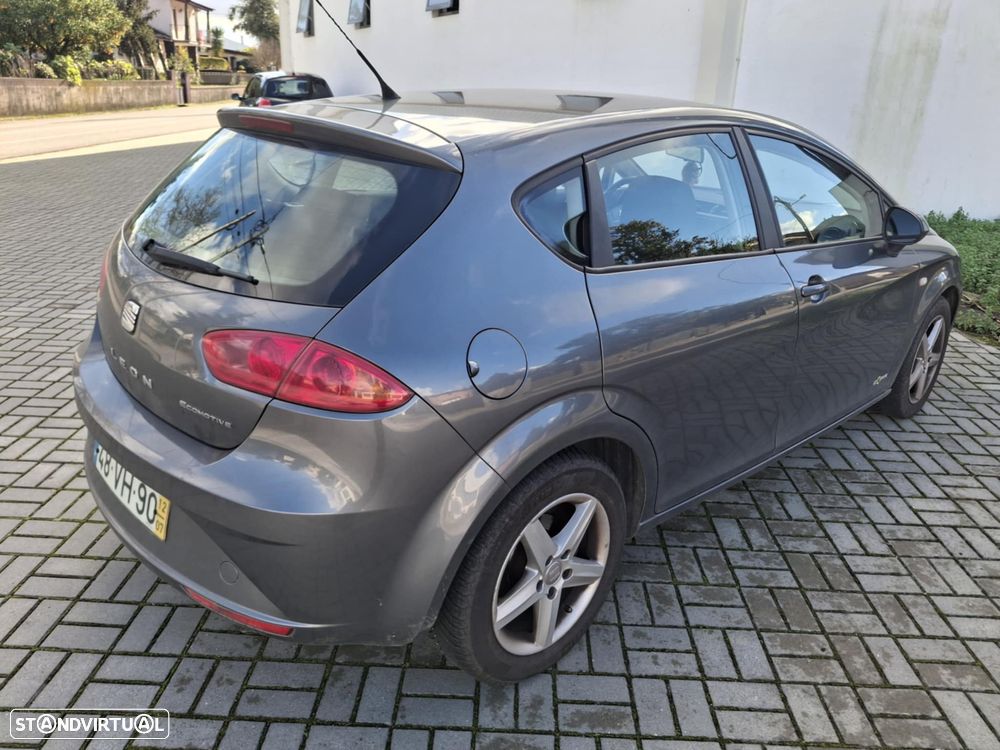 SEAT Leon 1.6 TDI DPF E-Ecomotive Style Copa - 5