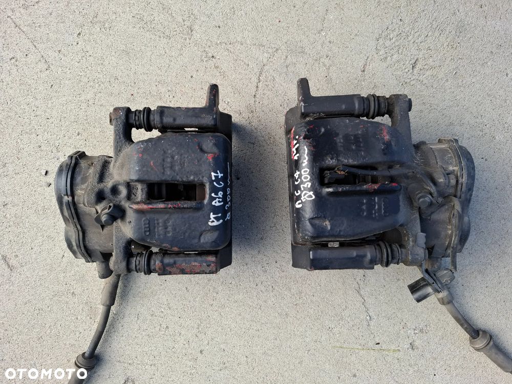 Zacisk Tył Tylny Hamulcowy Lewy 300mm Audi A6 C7 A7 - 1