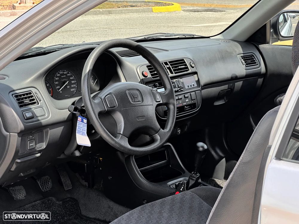Honda Civic 1.4i S - 11