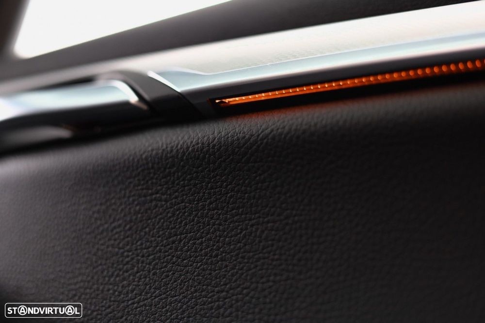 BMW X2 16 d sDrive Auto Pack M - 25