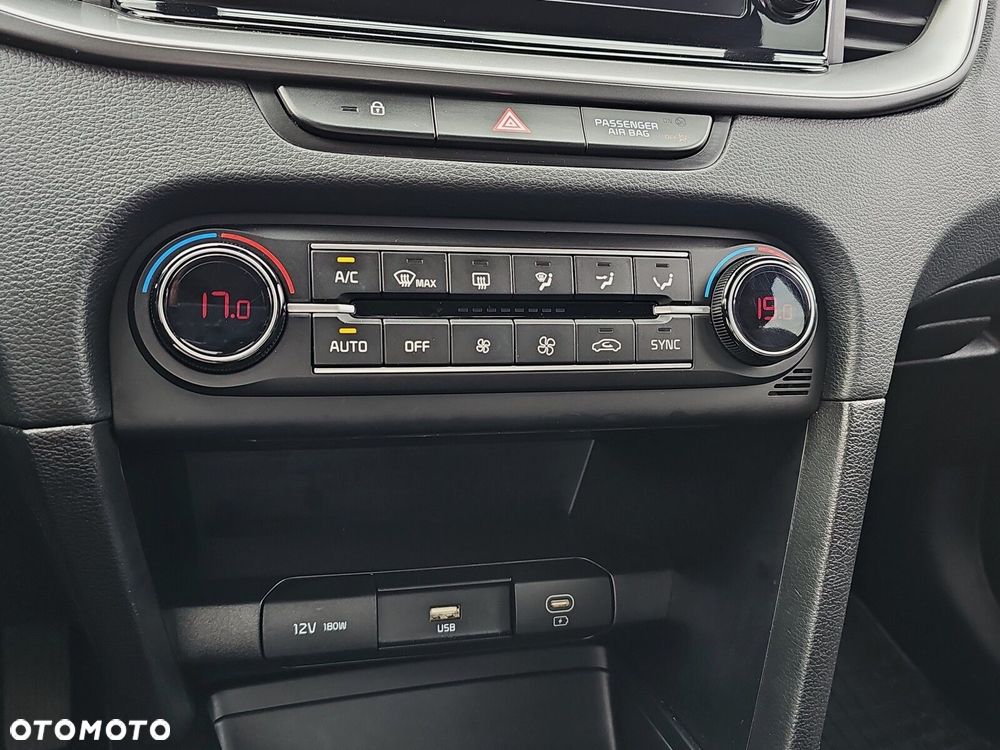 Kia XCeed 1.5 T-GDI M DCT - 21