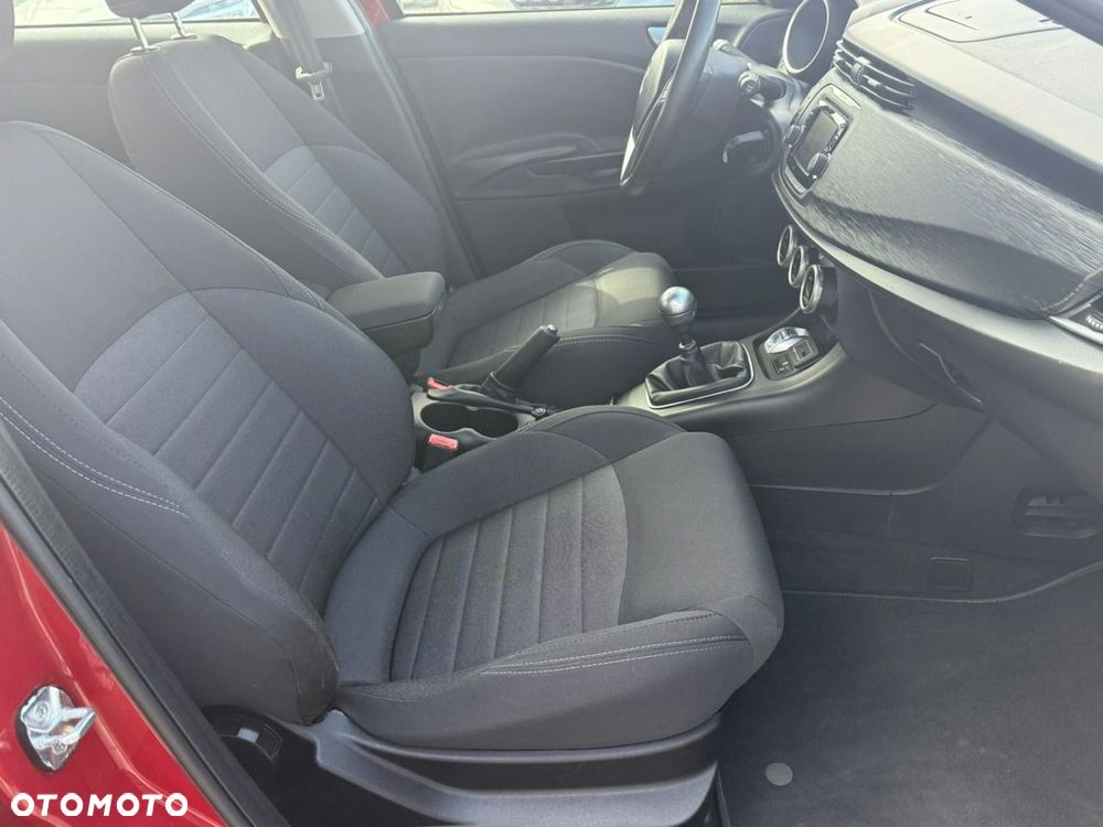 Alfa Romeo Giulietta 2.0 JTDM - 14