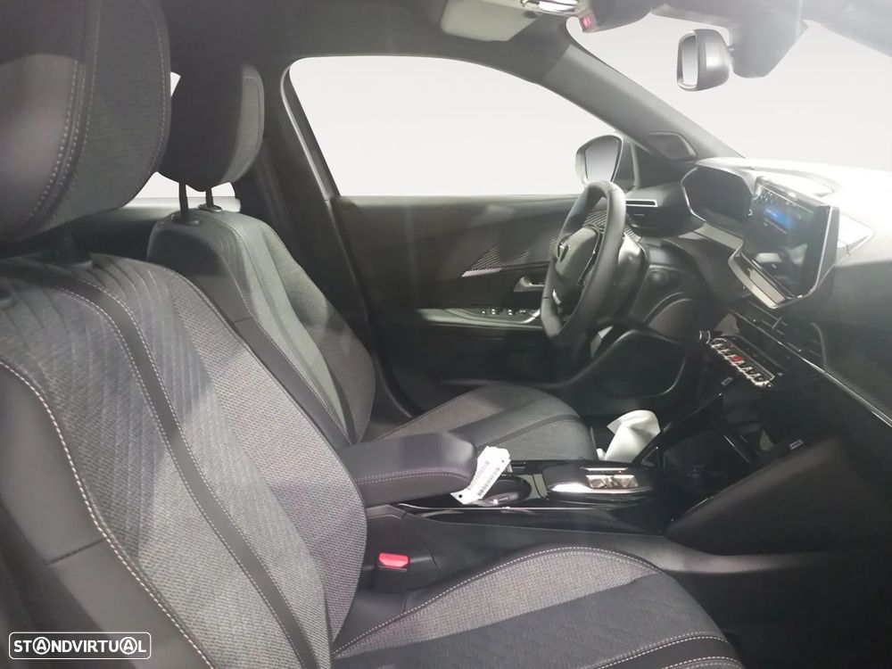 Peugeot e-2008 54 kWh Allure - 14