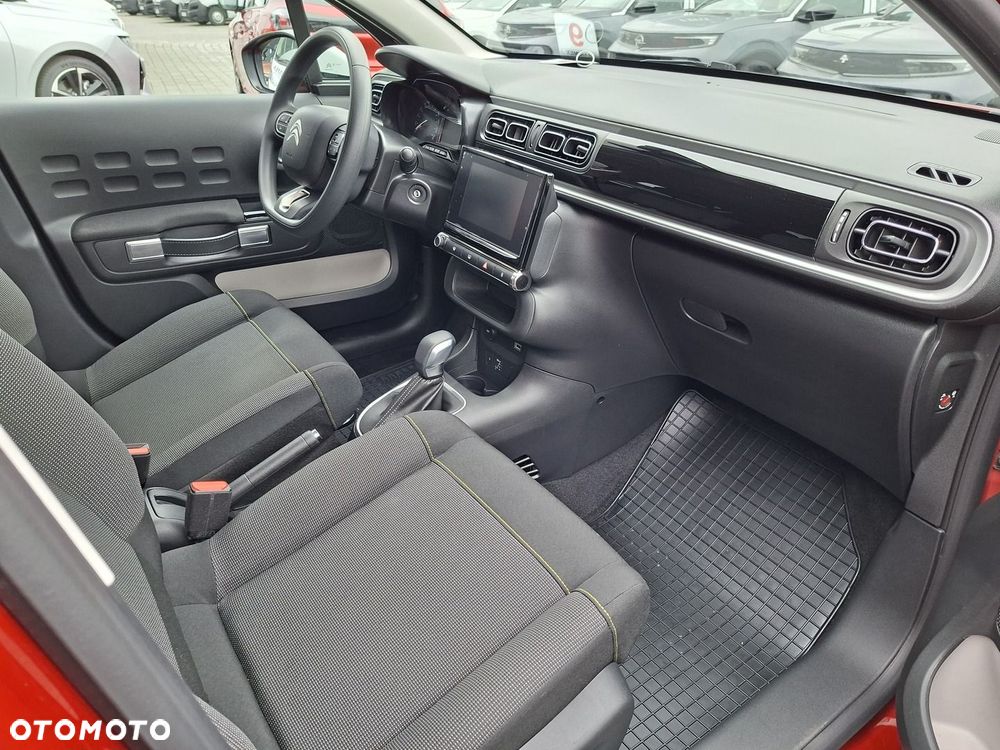 Citroën C3 1.2 PureTech Shine EAT6 - 12