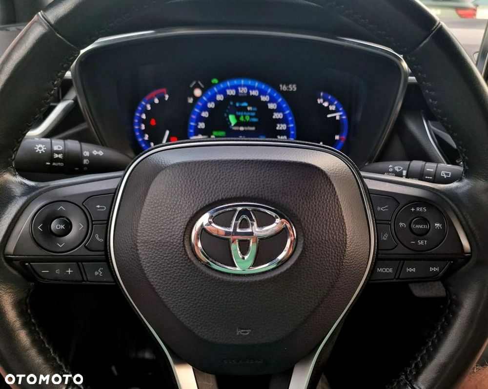 Toyota Corolla 1.8 Hybrid Selection - 26