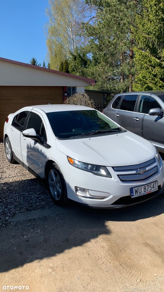 Chevrolet Volt - 2