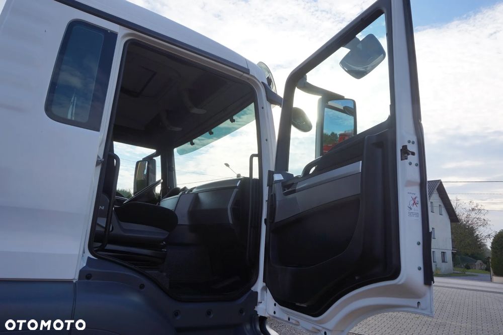 MAN TGS 32.400 8x4 BETONOMIESZARKA LIEBHERR DMC. 34000 KG IDEAŁ - 32