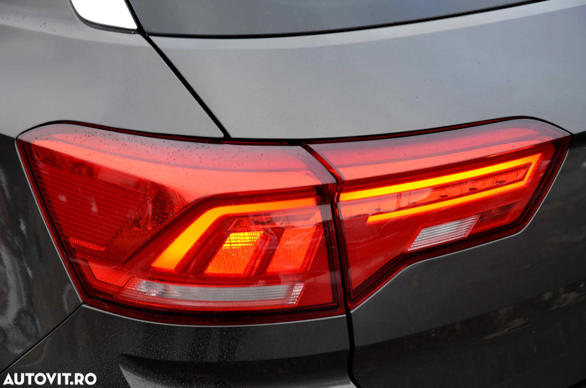 Volkswagen T-ROC 1.5 TSI ACT OPF - 14