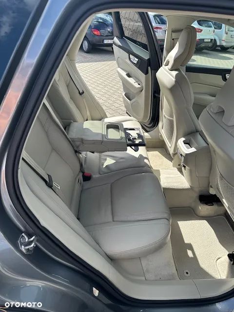 Volvo XC 60 T5 AWD Inscription - 14