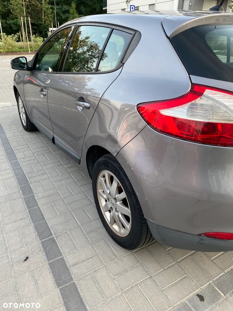 Renault Megane 1.5 dCi Life - 6