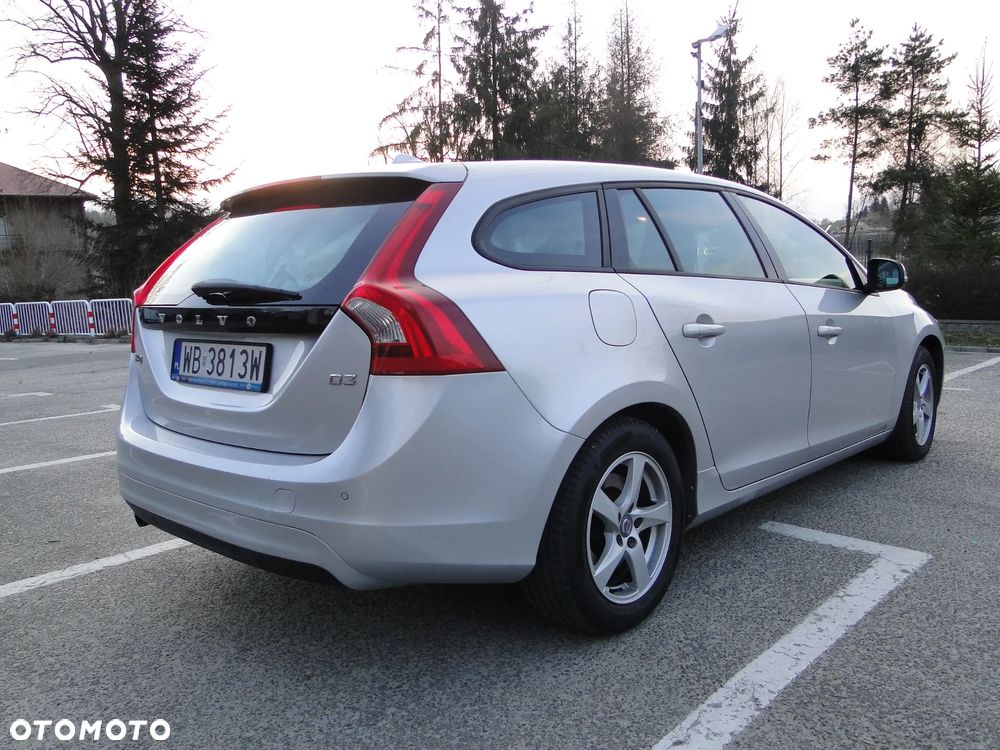 Volvo V60 D3 Summum - 3