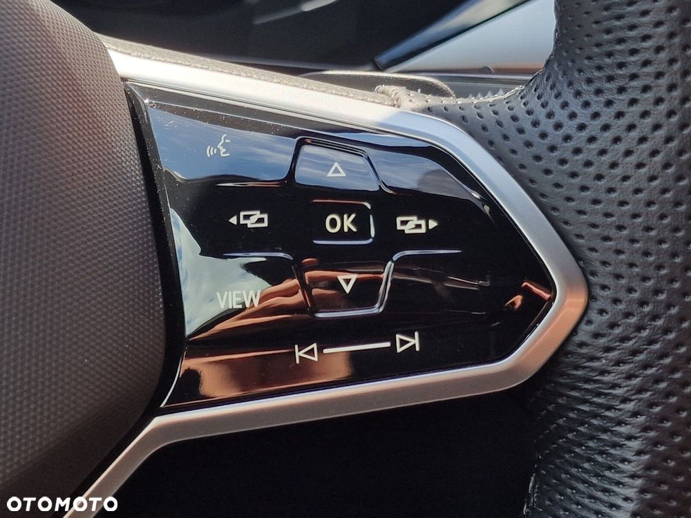 Volkswagen Arteon 2.0 TDI R-Line DSG - 24