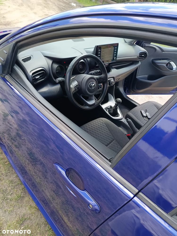 Toyota Yaris - 13