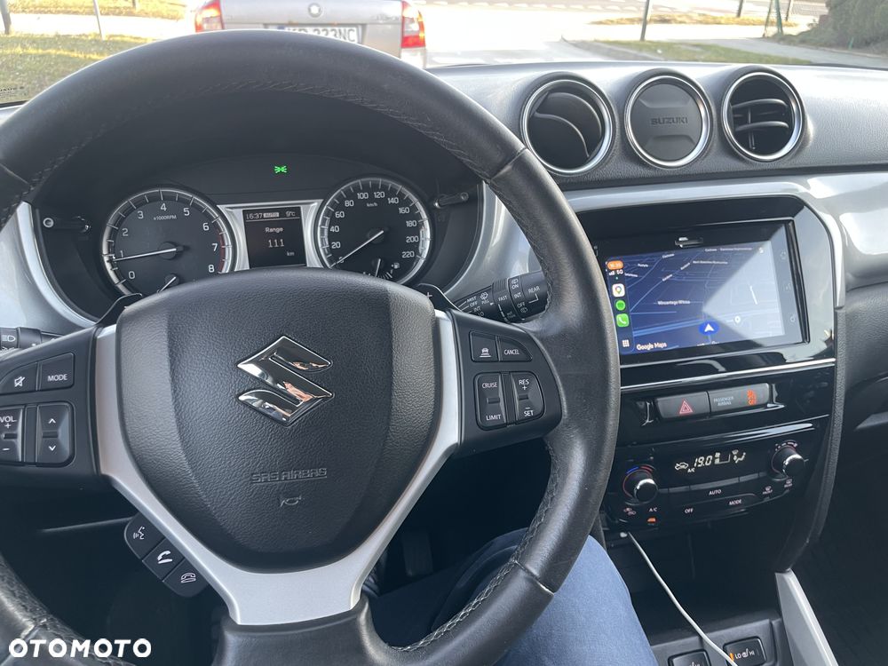 Suzuki Vitara 1.6 Premium 4WD - 12
