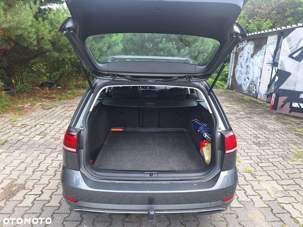 Volkswagen Golf 1.5 TSI BMT Evo Comfortline - 5