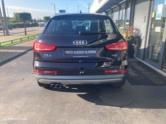 Audi Q3 2.0 TDI Design - 7