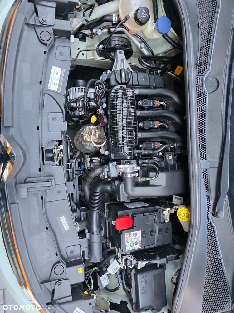 Citroën C3 1.2 PureTech Feel - 19