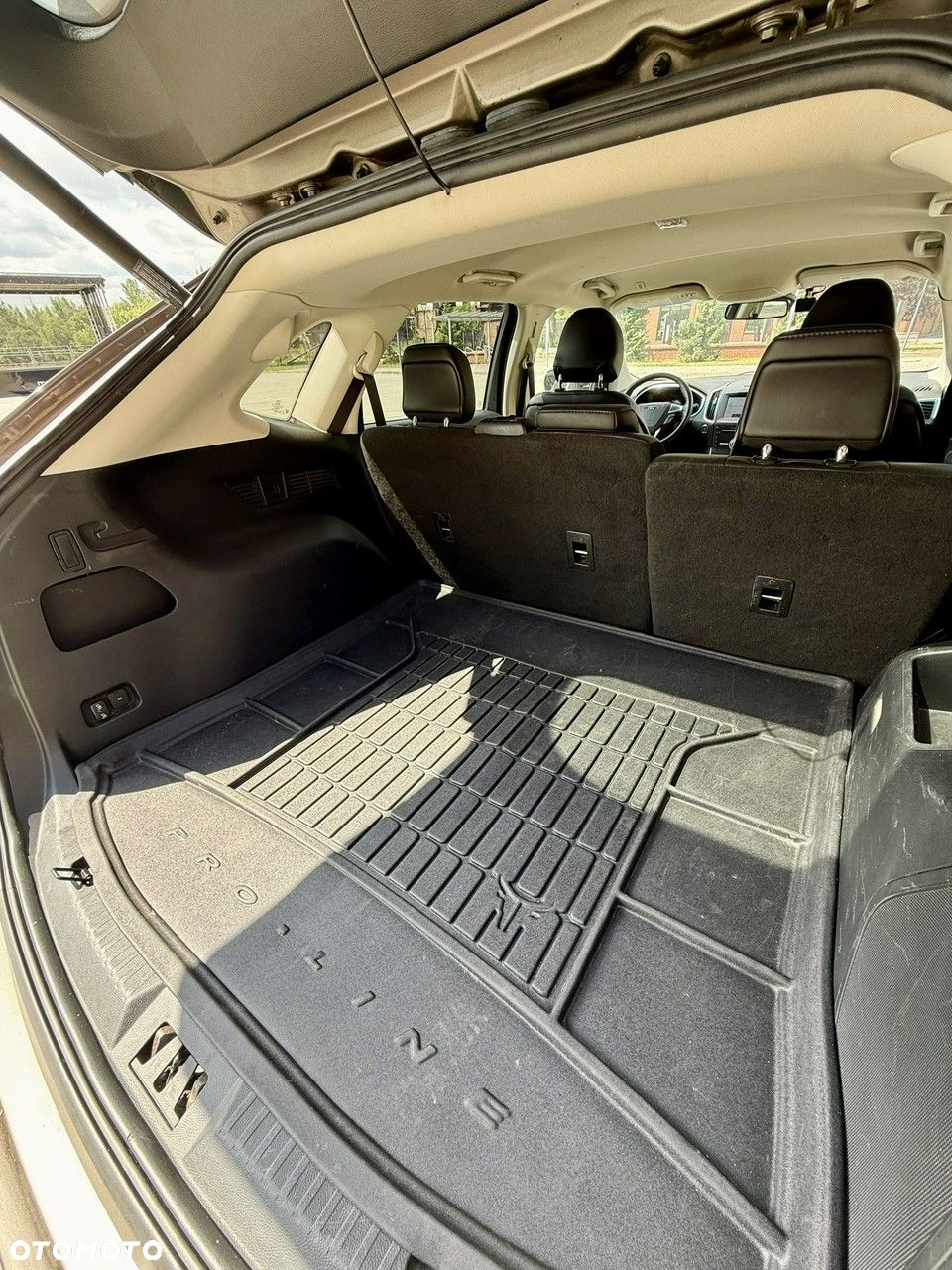 Ford Edge - 7