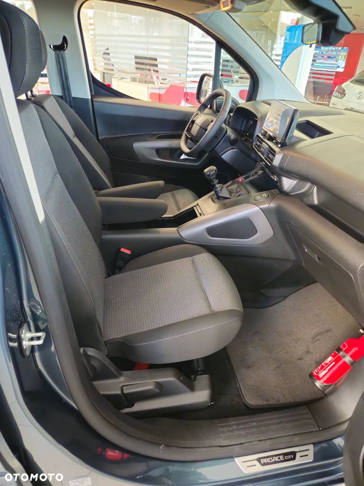 Toyota Proace City Verso Long 1.5 D-4D Family - 9