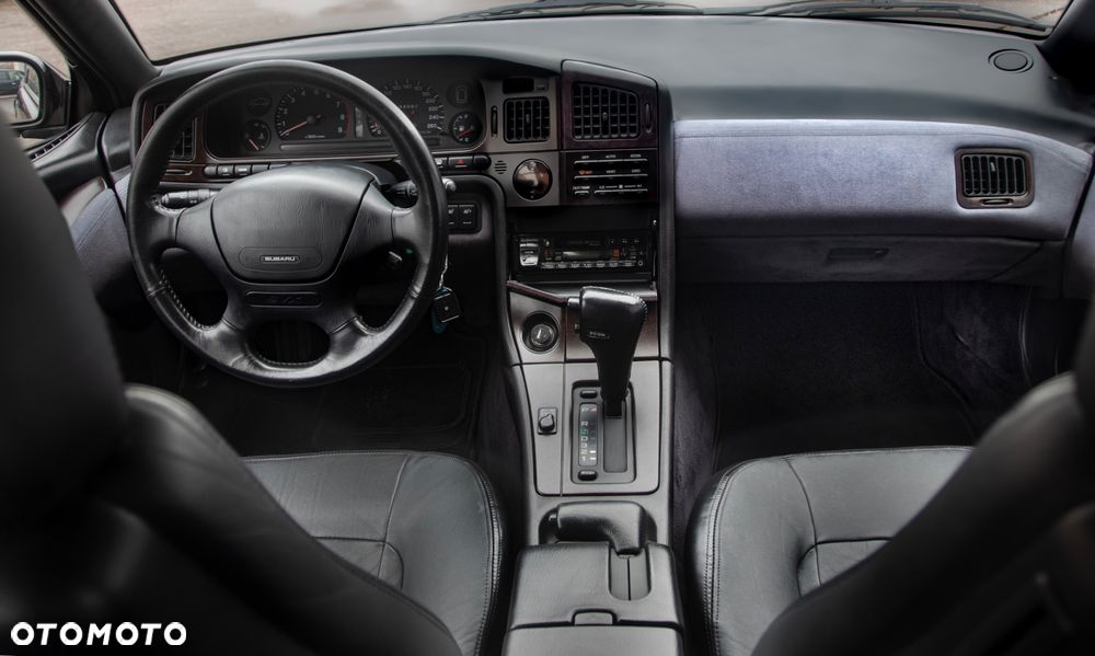 Subaru SVX - 11