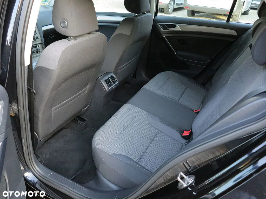 Volkswagen Golf 1.4 TSI BlueMotion Technology Comfortline - 14