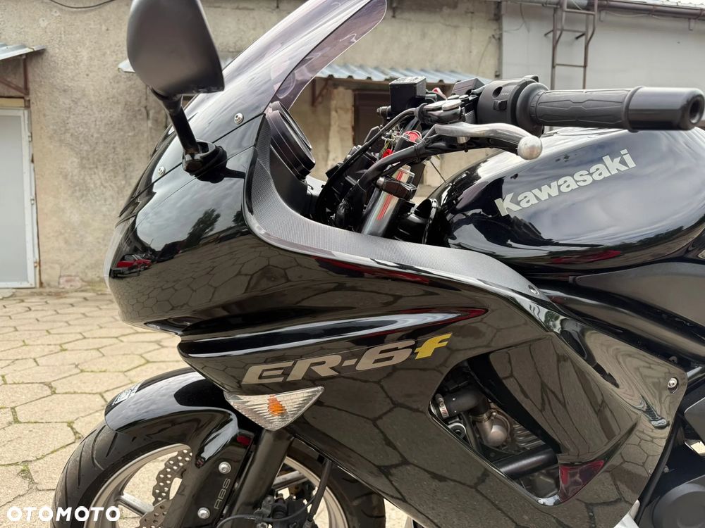 Kawasaki ER - 15