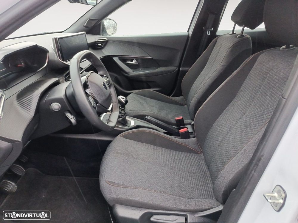 Peugeot 2008 1.2 PureTech Style - 9
