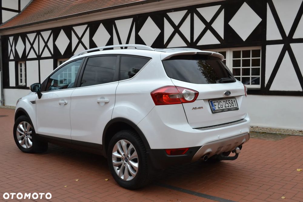 Ford Kuga - 9