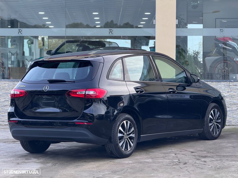 Mercedes-Benz B 180 d 7G-DCT Progressive - 4