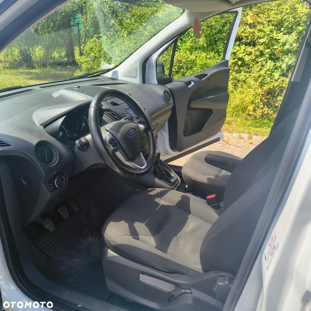 Ford TRANSIT COURIER - 11