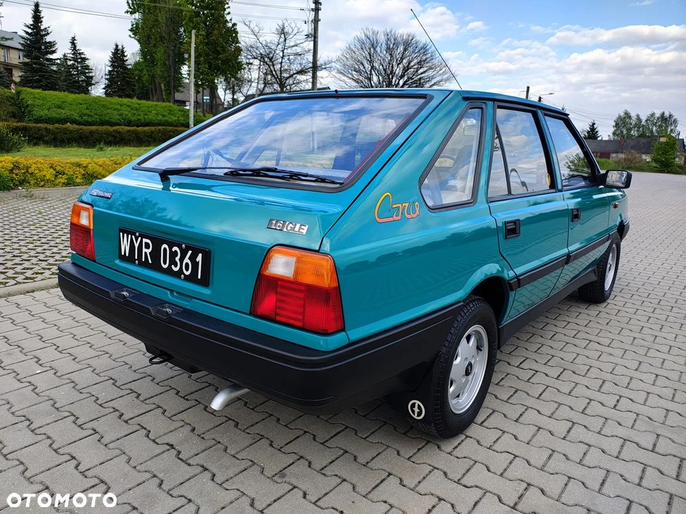 Polonez Caro - 8