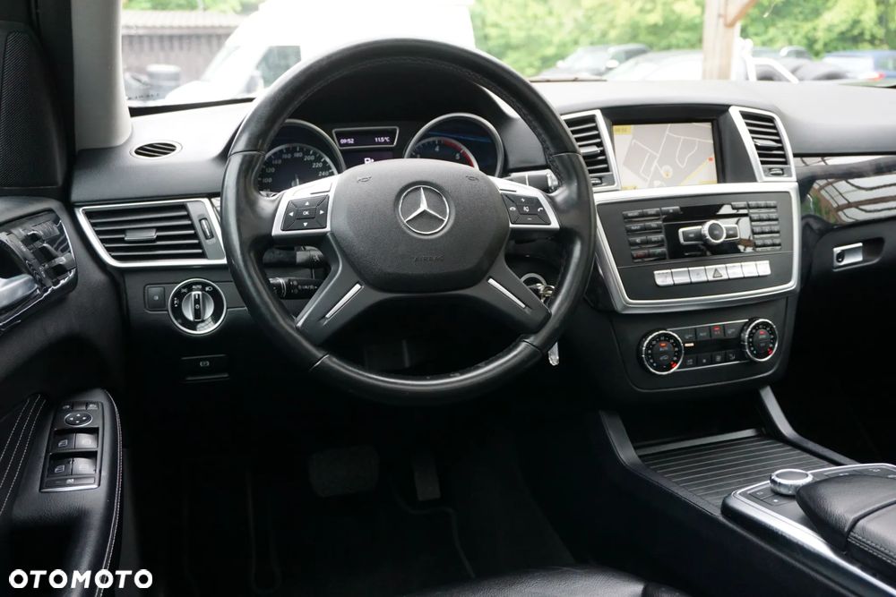 Mercedes-Benz ML 350 BlueTEC 4MATIC 7G-TRONIC - 15
