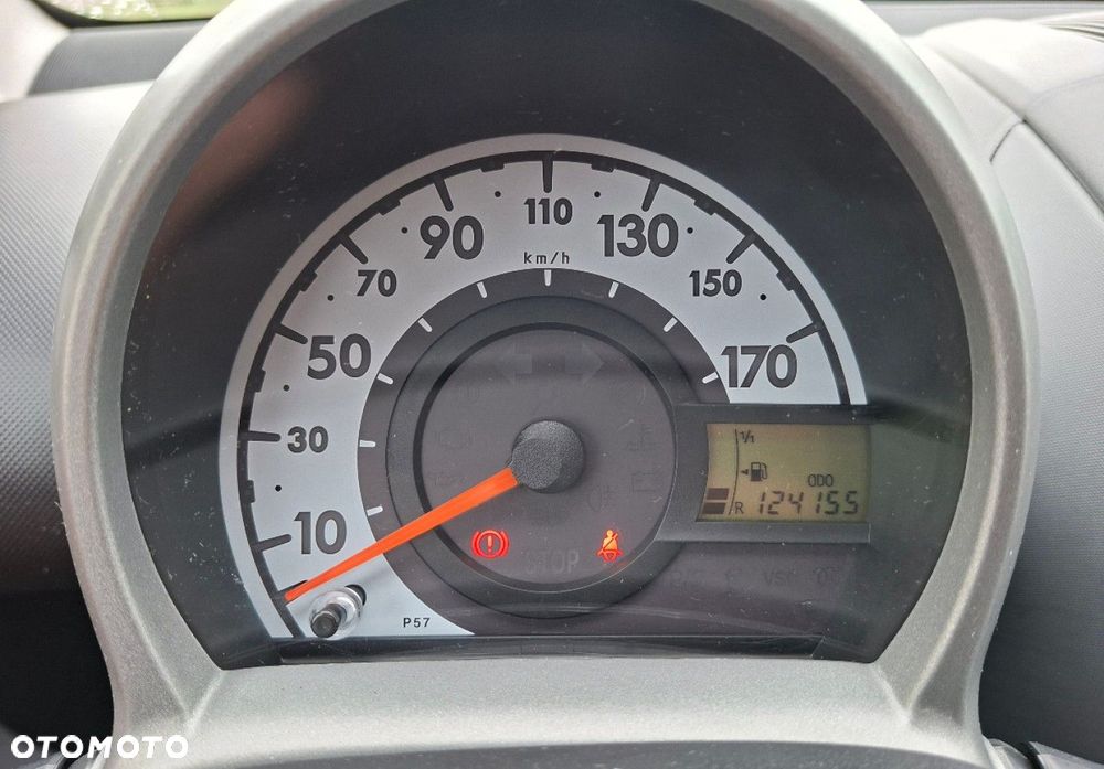 Toyota Aygo - 26