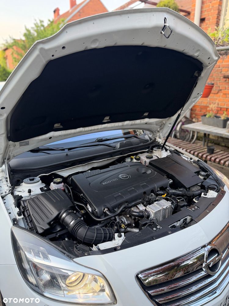 Opel Insignia - 16