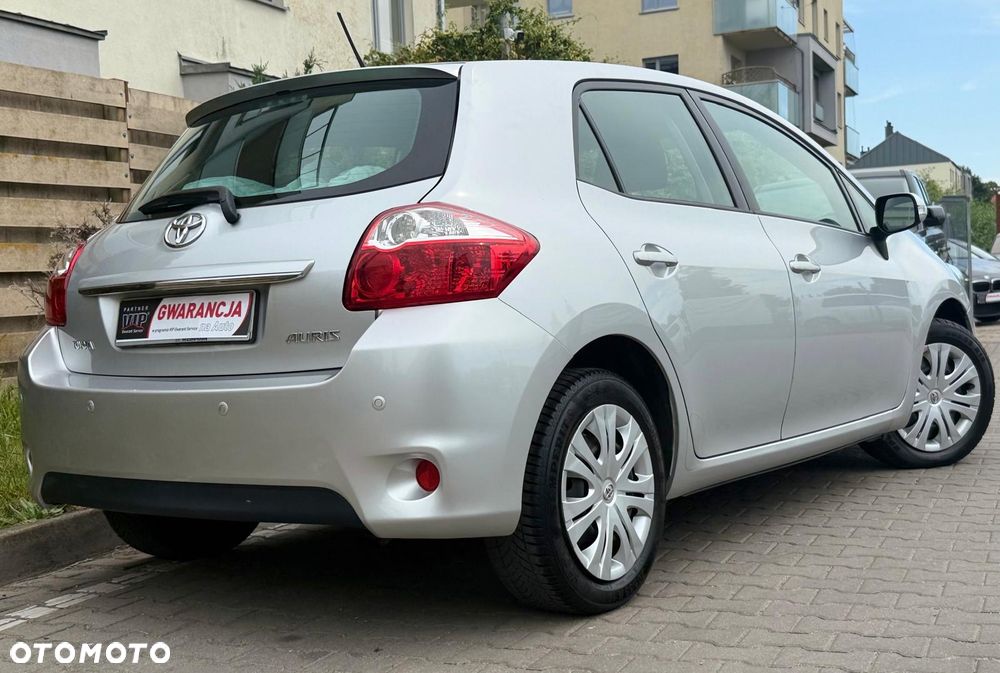 Toyota Auris 1.33 VVT-i Terra Start - 3