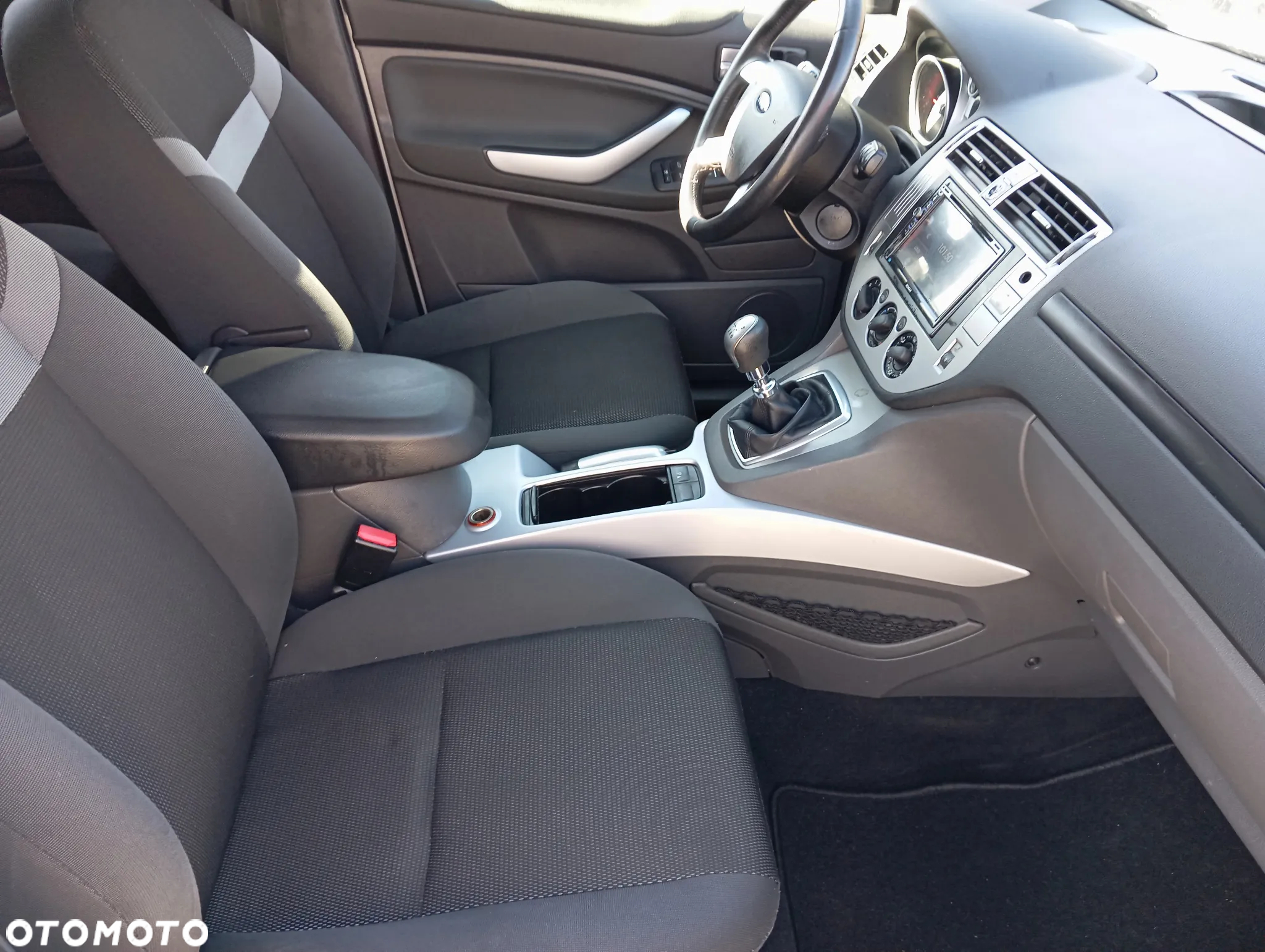 Ford Kuga 2.0 TDCi 2x4 Trend - 31