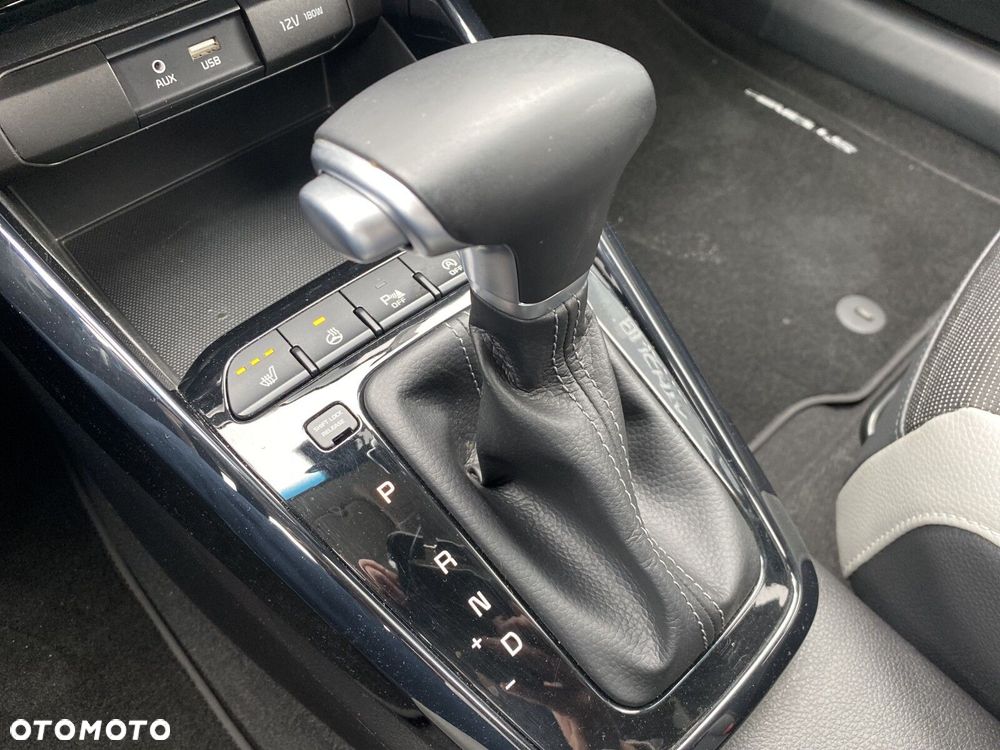 Kia Stonic - 28
