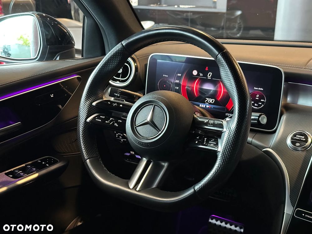 Mercedes-Benz GLC 200 mHEV 4-Matic AMG Line - 10
