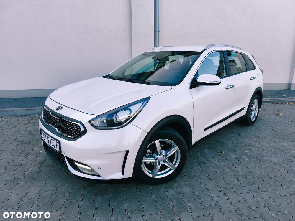 Kia Niro 1.6 GDI Hybrid L - 1