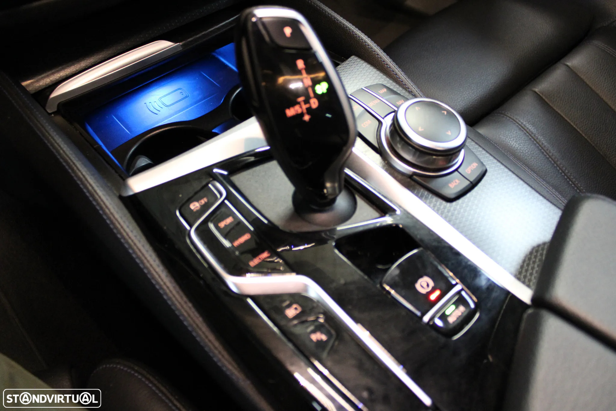 BMW 520 e Pack M - 22