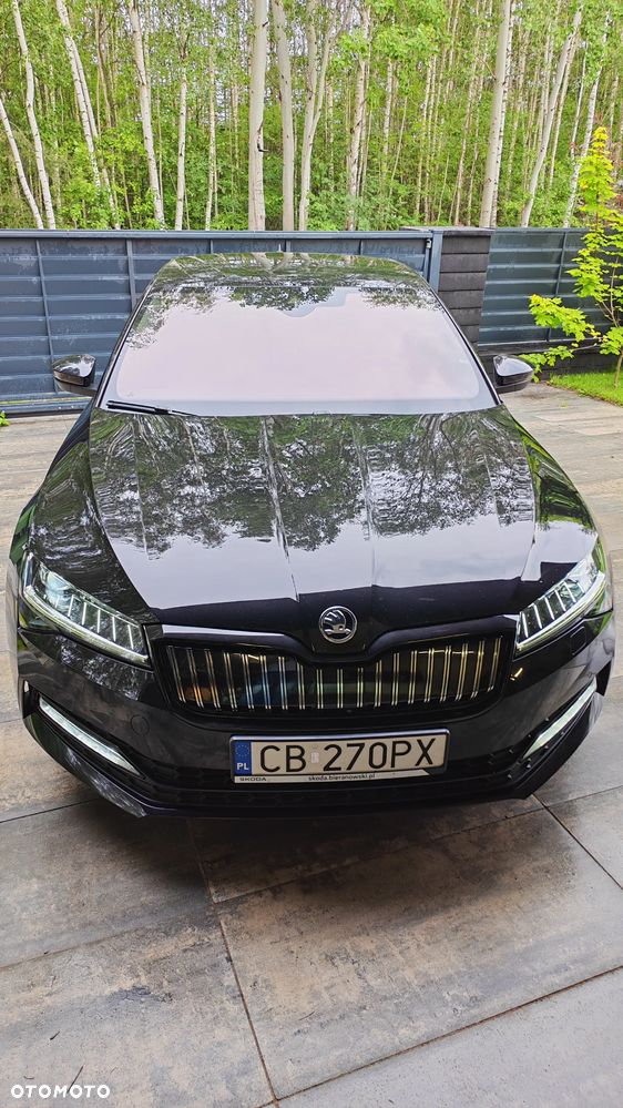 Skoda Superb 1.4 TSI Plug-In Hybrid Sportline DSG - 2