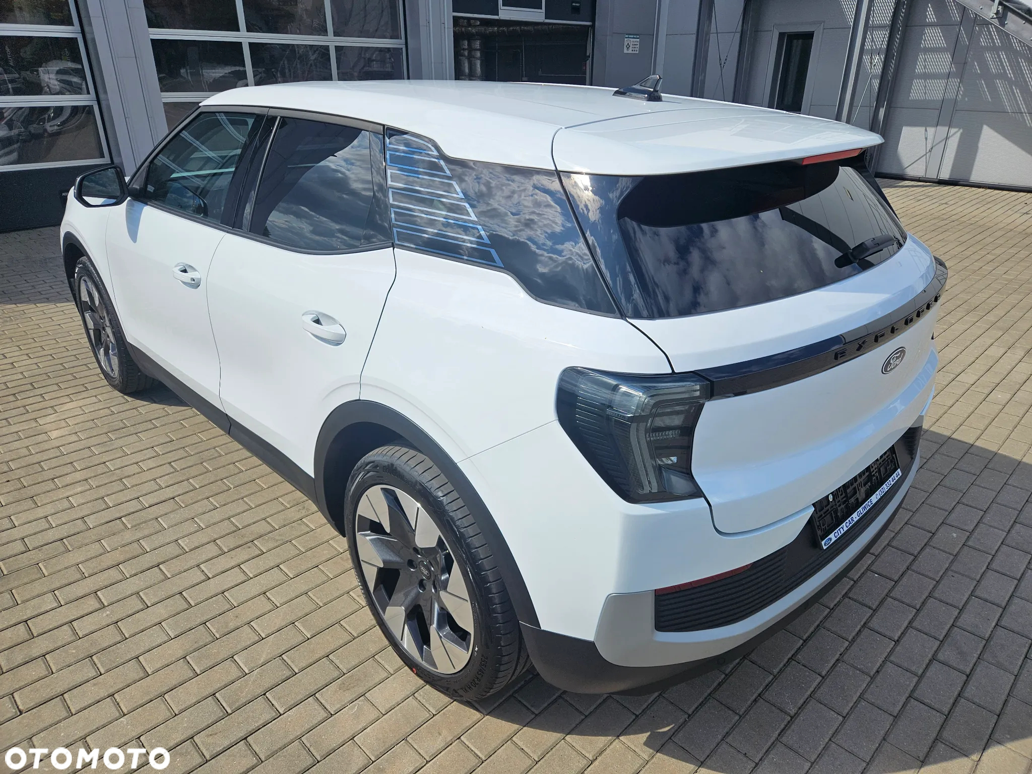 Ford Explorer 77kWh RWD - 8