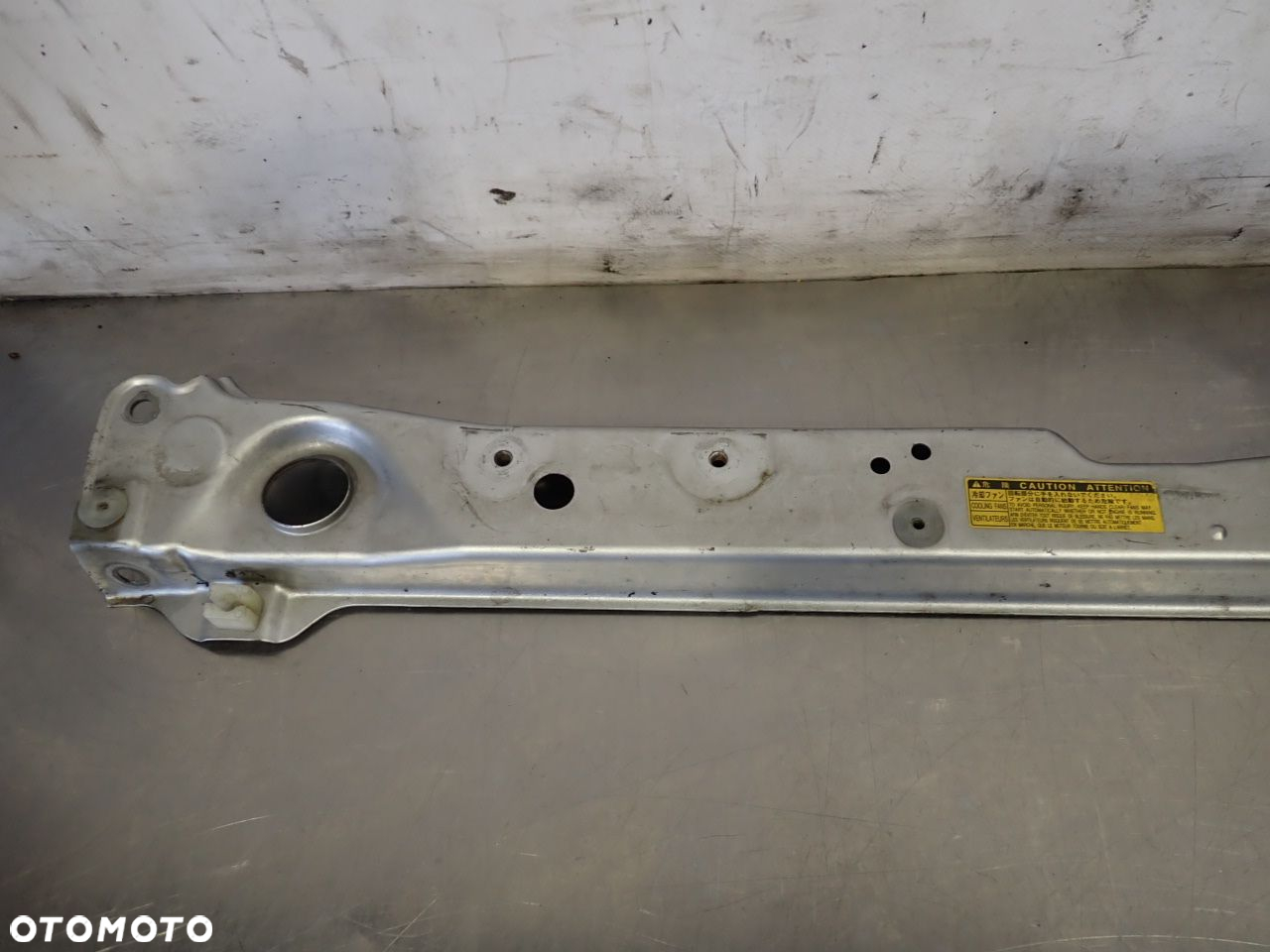 BELKA WZMOCNIENIE PASA PRZEDNIEGO TOYOTA RAV4 II LIFT - 2