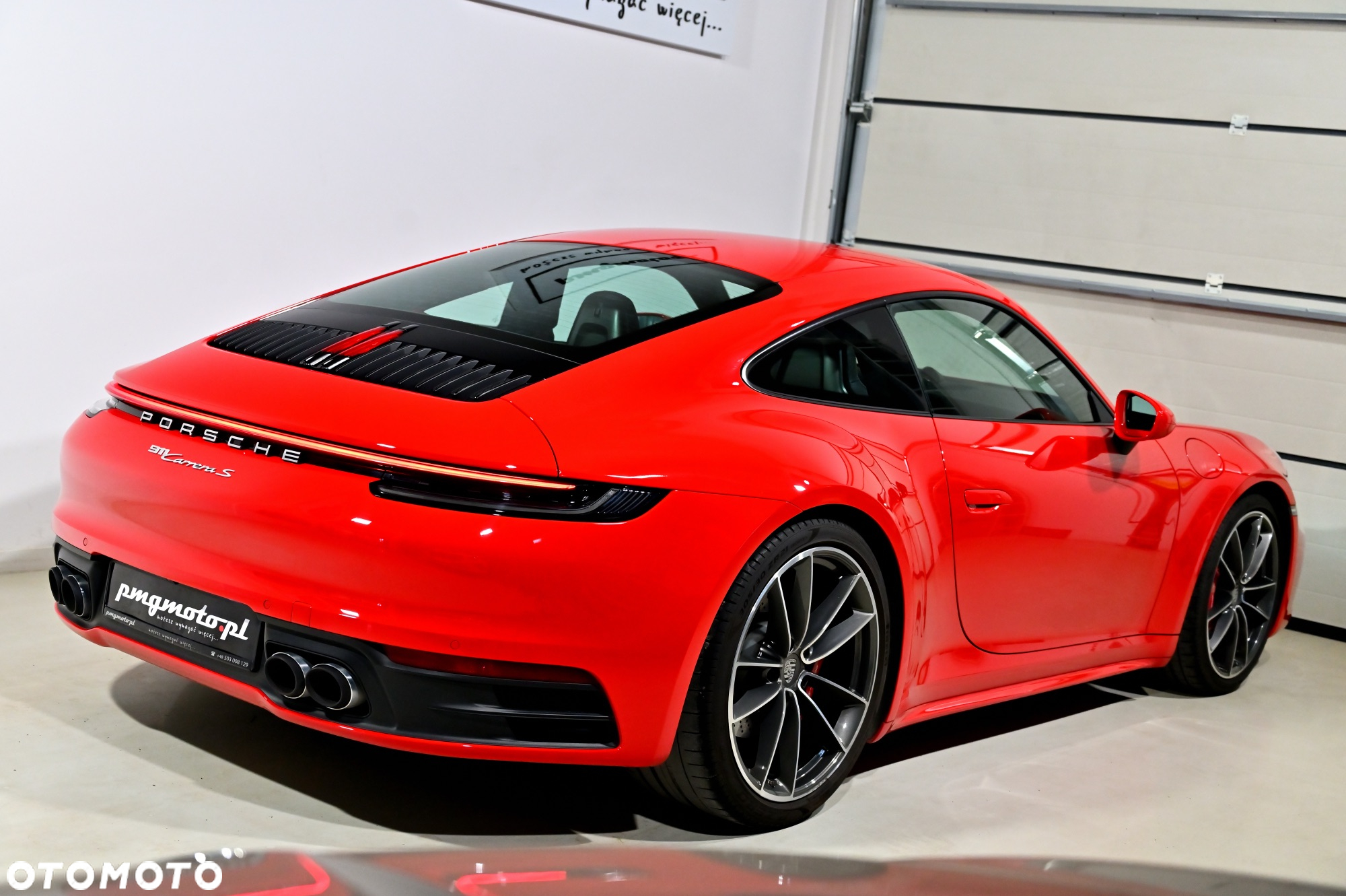 Porsche 911 Carrera S - 33