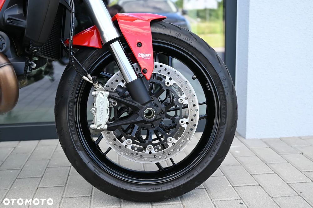 Ducati Monster - 19