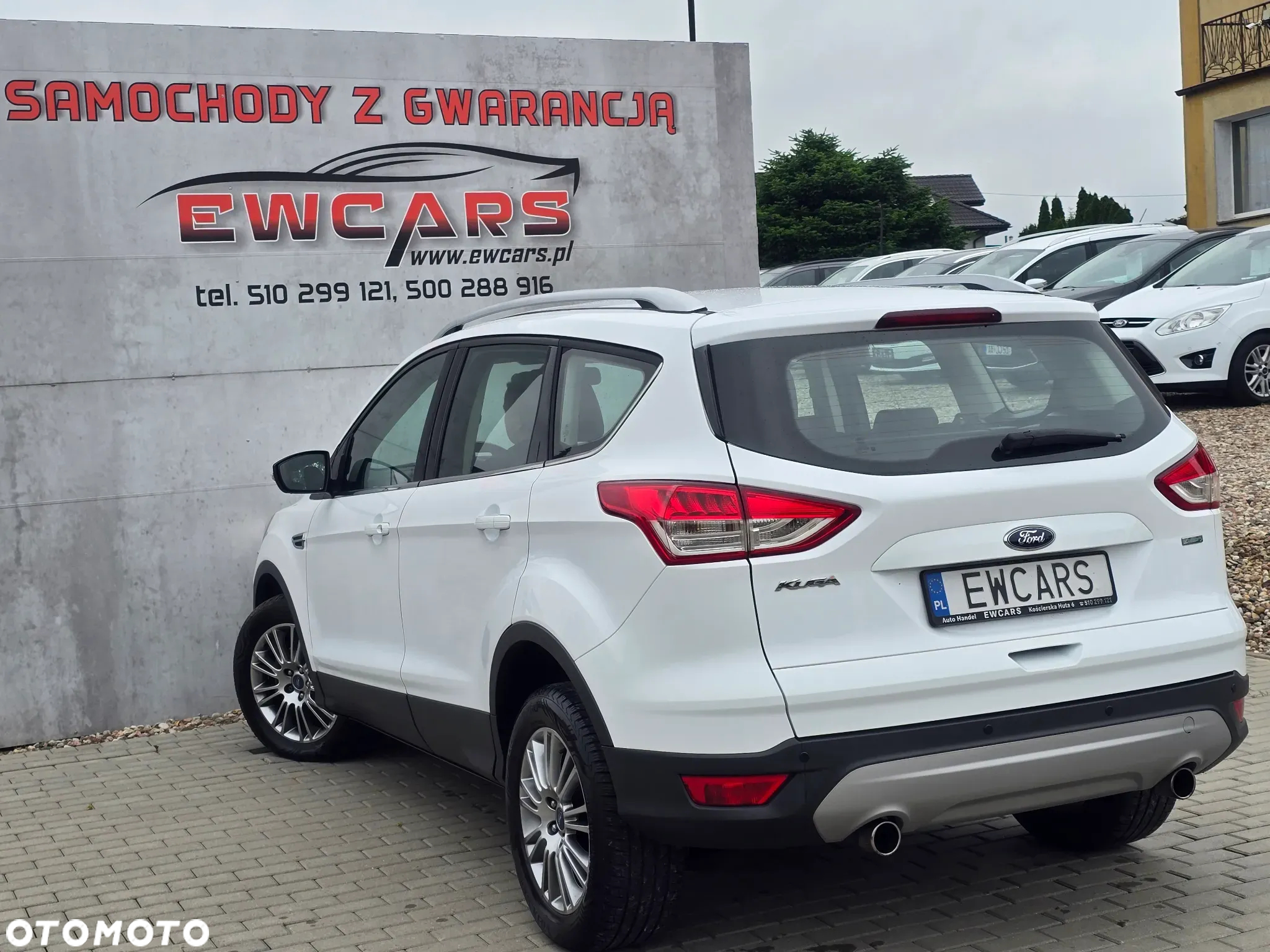 Ford Kuga 1.6 EcoBoost 2x4 Titanium - 4
