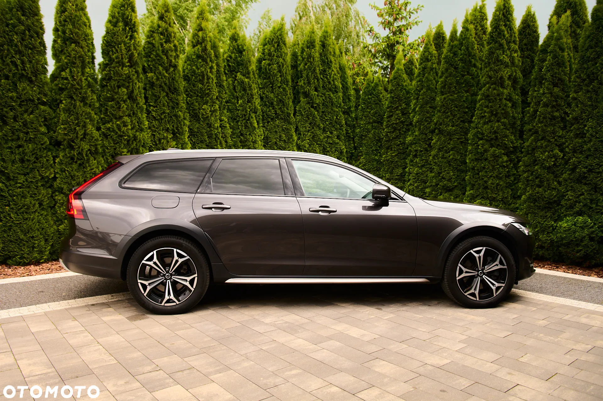 Volvo V90 Cross Country B4 D AWD Pro - 9