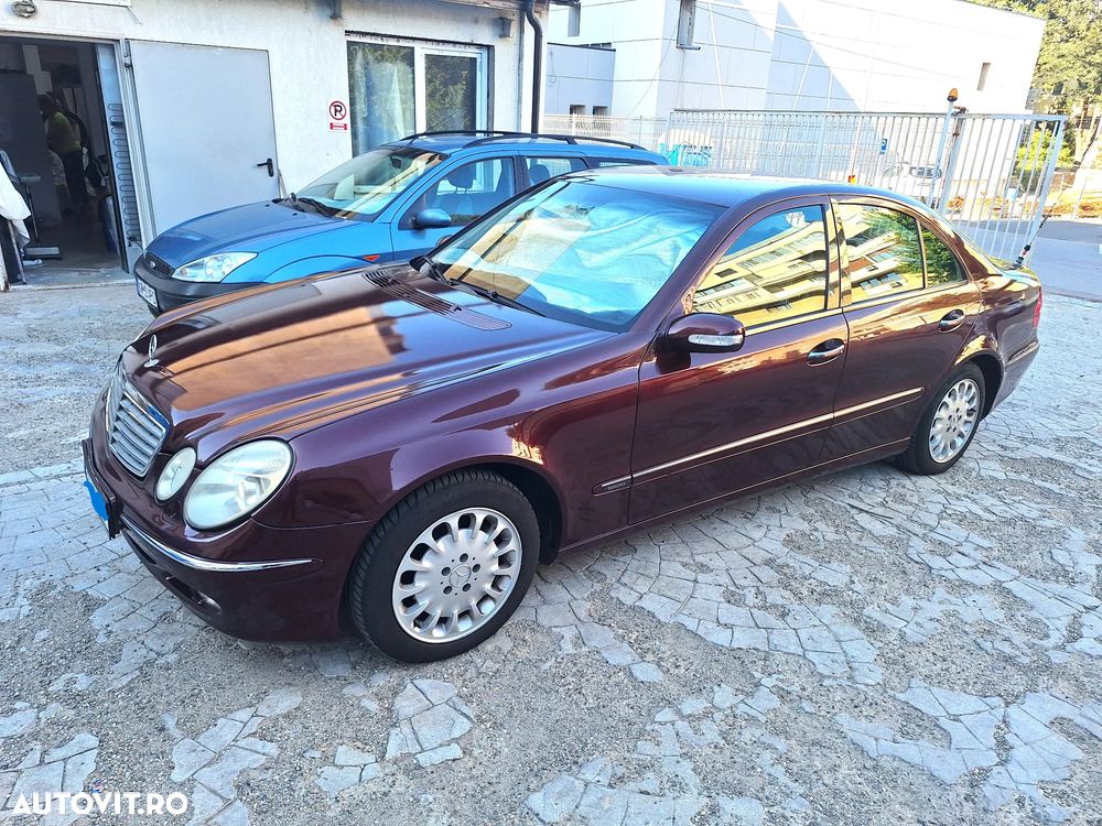 Mercedes-Benz E - 5