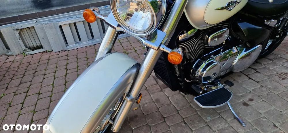 Suzuki VL 800 Volusia - Boulevard C50 - 6